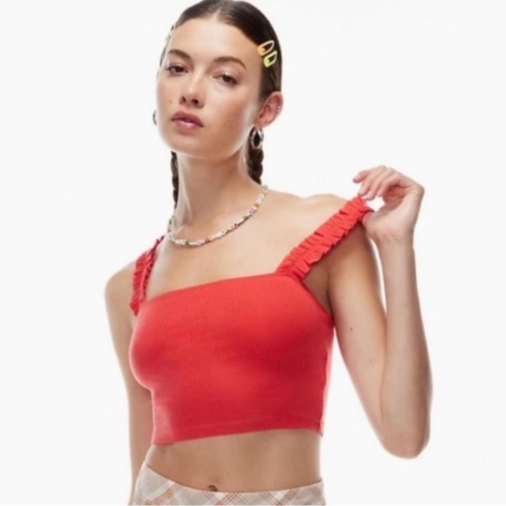 NWOT Aritzia Sunday Best Size L Crop Top